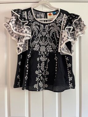 FARM Rio Black and White Embroidered Ruffle Sleeve Blouse